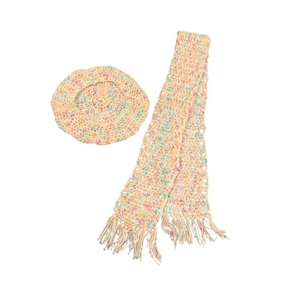 Handmade Crocheted Beret & Scarf Set Little Girls 4-6X - Picture 2 of 5